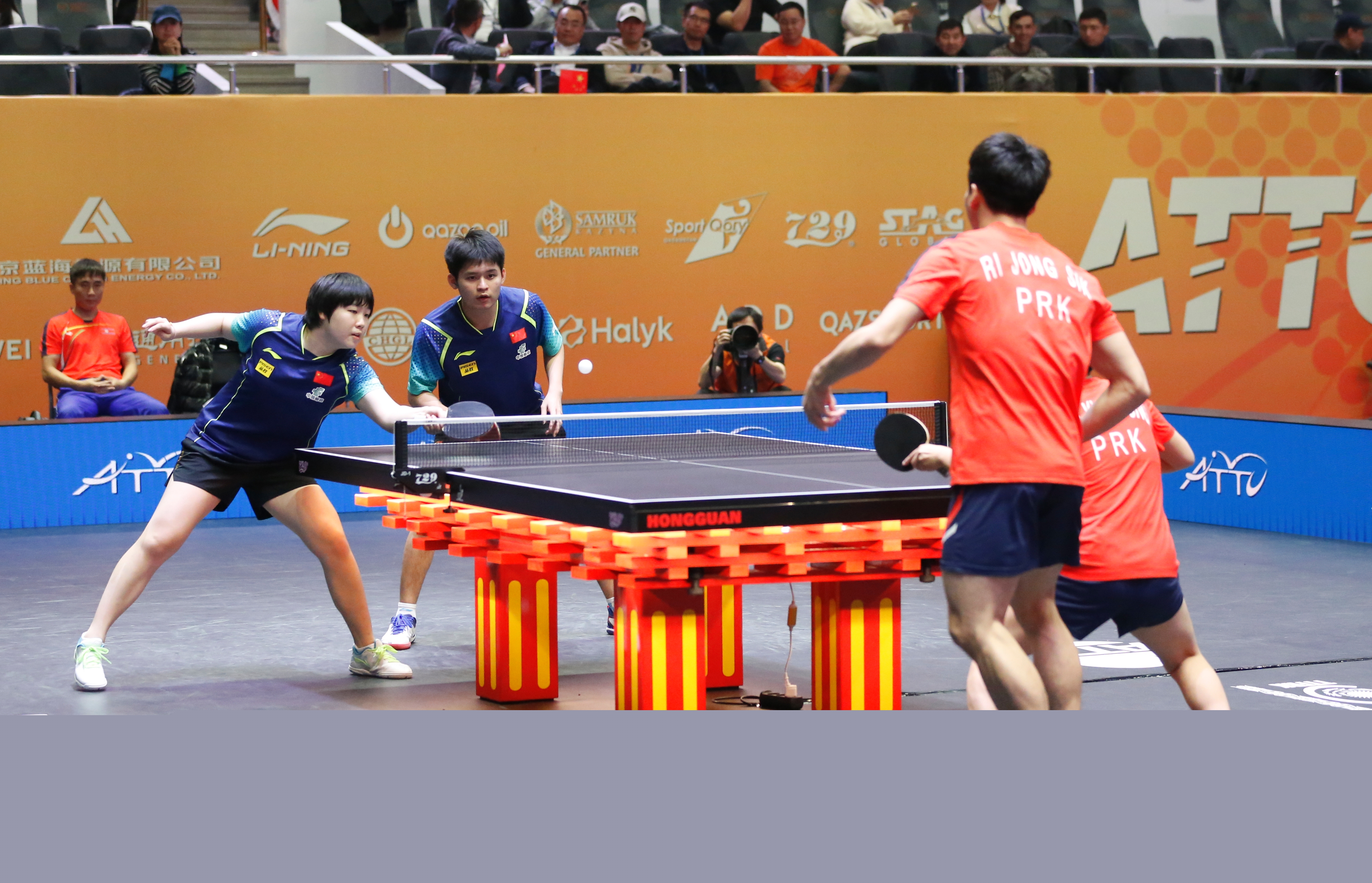 过细腻的脚 过细腻的脚