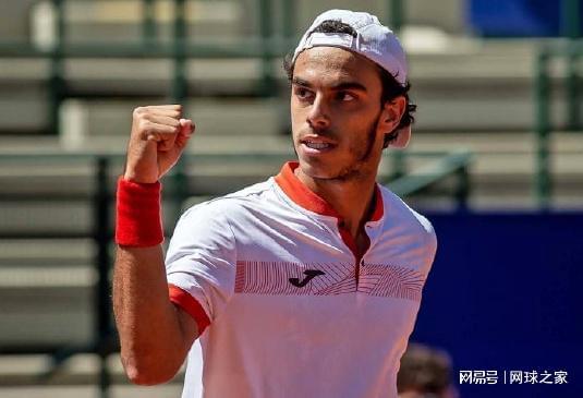 策略性的攻 策略性的攻