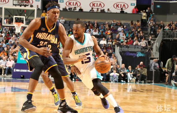 前插中场吸 前插中场吸